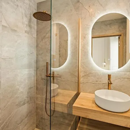 Apartament Avenue Chic *